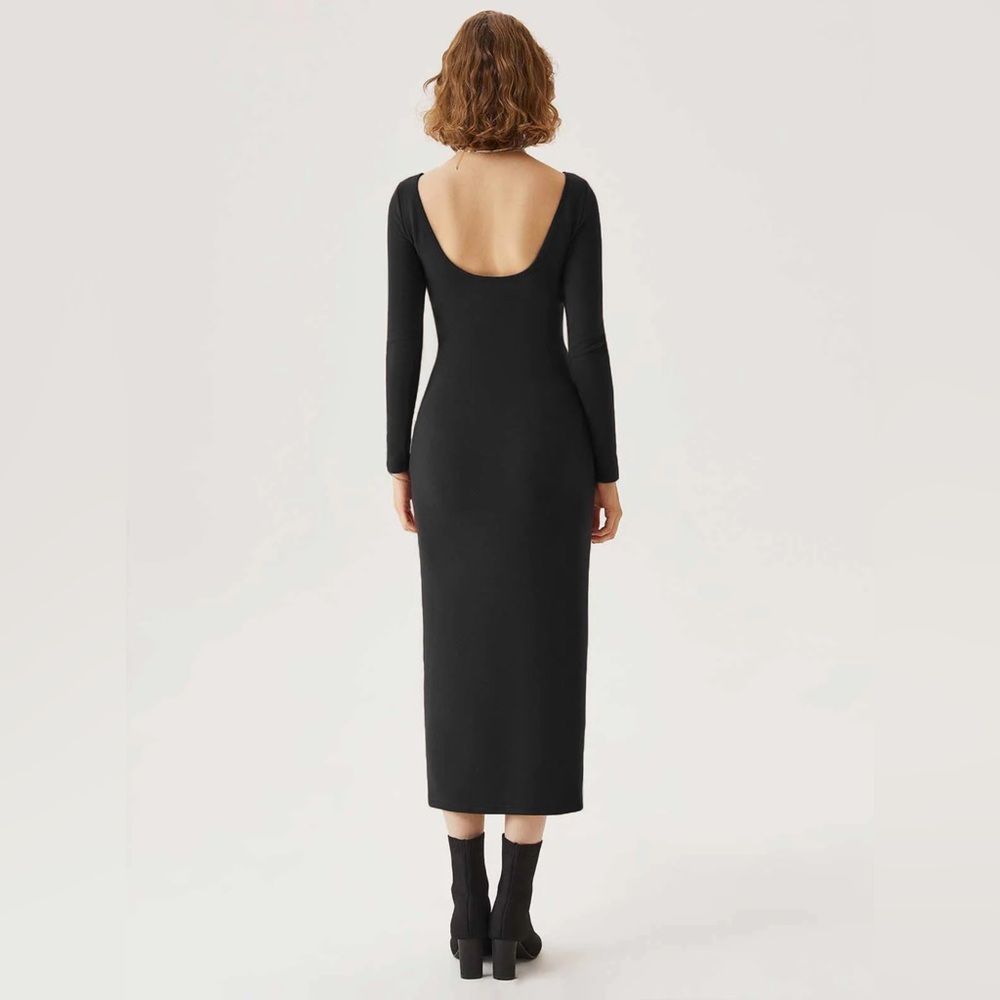 ProWarm Open Back Brami Midi Dress
Black Medium - Picture 3 of 7